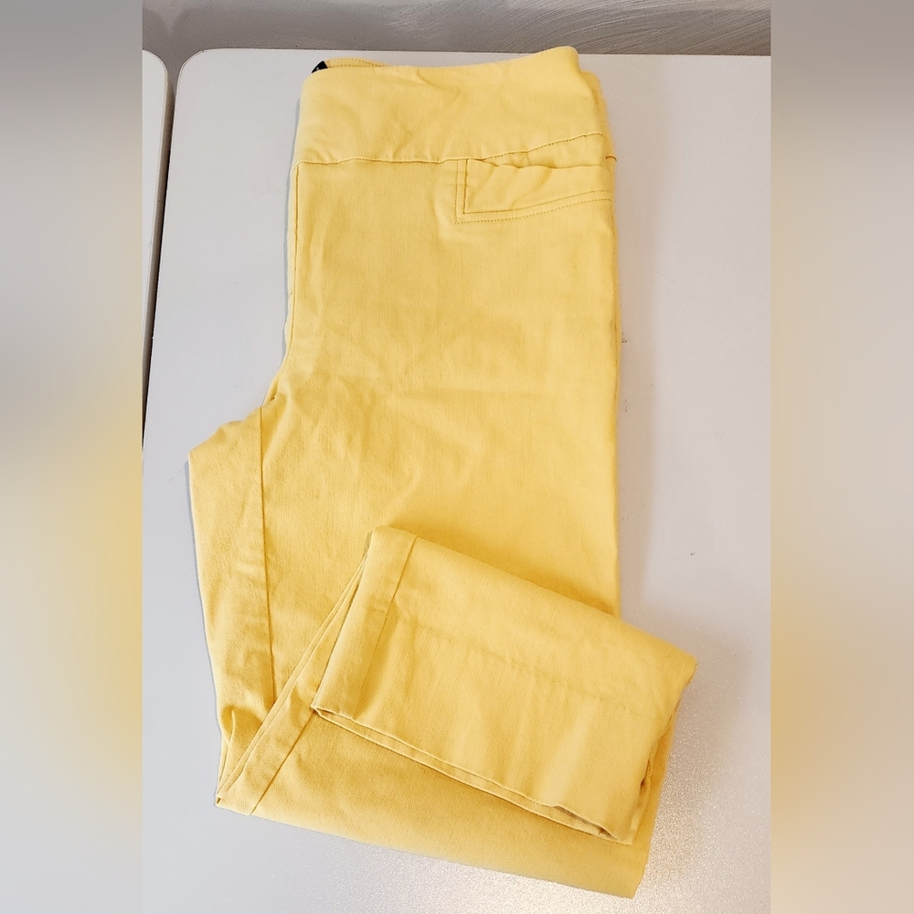Yellow Dress Capri Pants